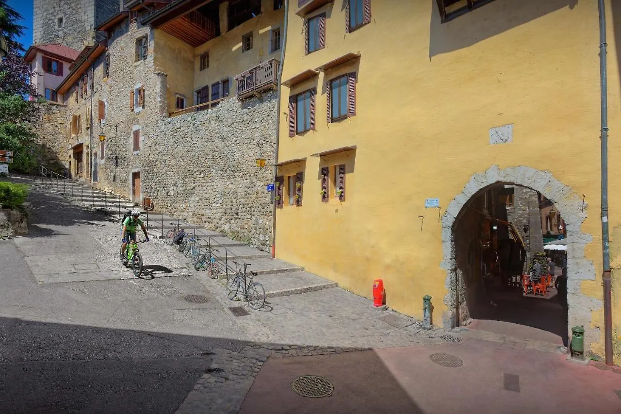 Le Swansdoors - Ovo Network Villa Annecy
